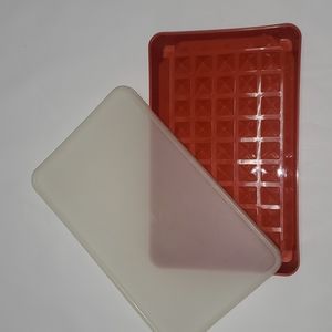 Vintage Tupperware 1292-6 paprika